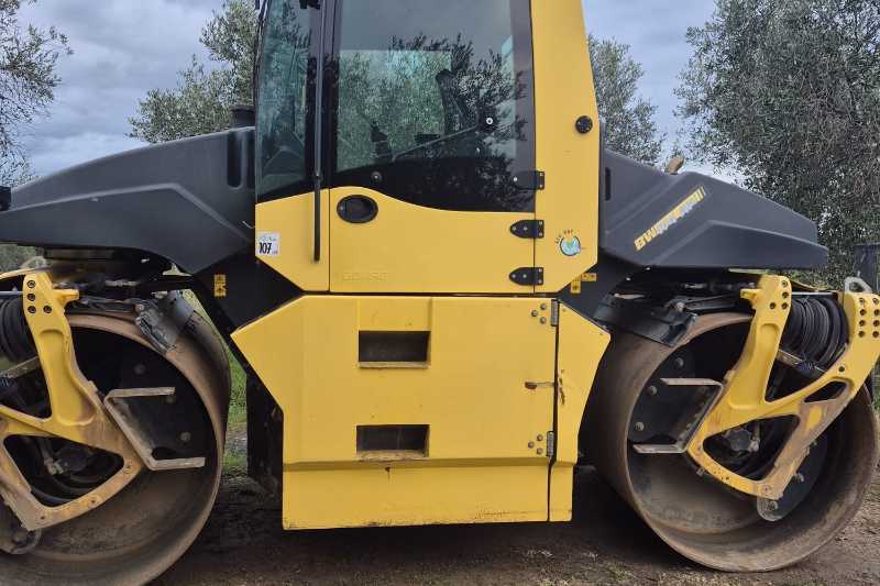 OmecoHub - Immagine BOMAG BW174AP-4F